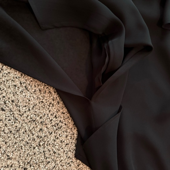 Chico’s Design maxi skirt in black polyester size 1 but runs very large - Picture 4 of 10